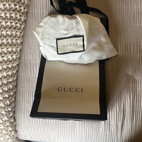 Gucci Marmont Black Gg logo belt - Picture 6 of 14